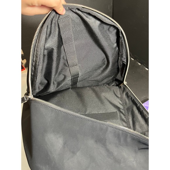 backpack waterproof travel Gameday 28L Daybag Fits 16